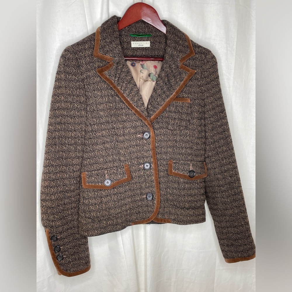 Essential Artwear Brown Tweed Jacket with Velvet Trim